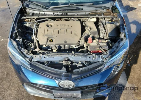 2018 Toyota Corolla L z USA, uszkodzony, nr VIN 2T1BURHE6JC048062